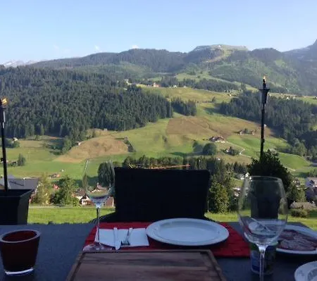 Chalet Hockli *