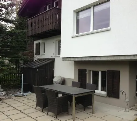 Chalet Hockli *